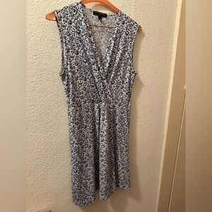 Banana Republic Factory Dress Blue/White Polyester Blend Floral Sleeveless Sz SP